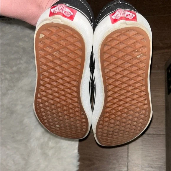 Vans Classic Black Slip-Ons - Picture 3 of 4